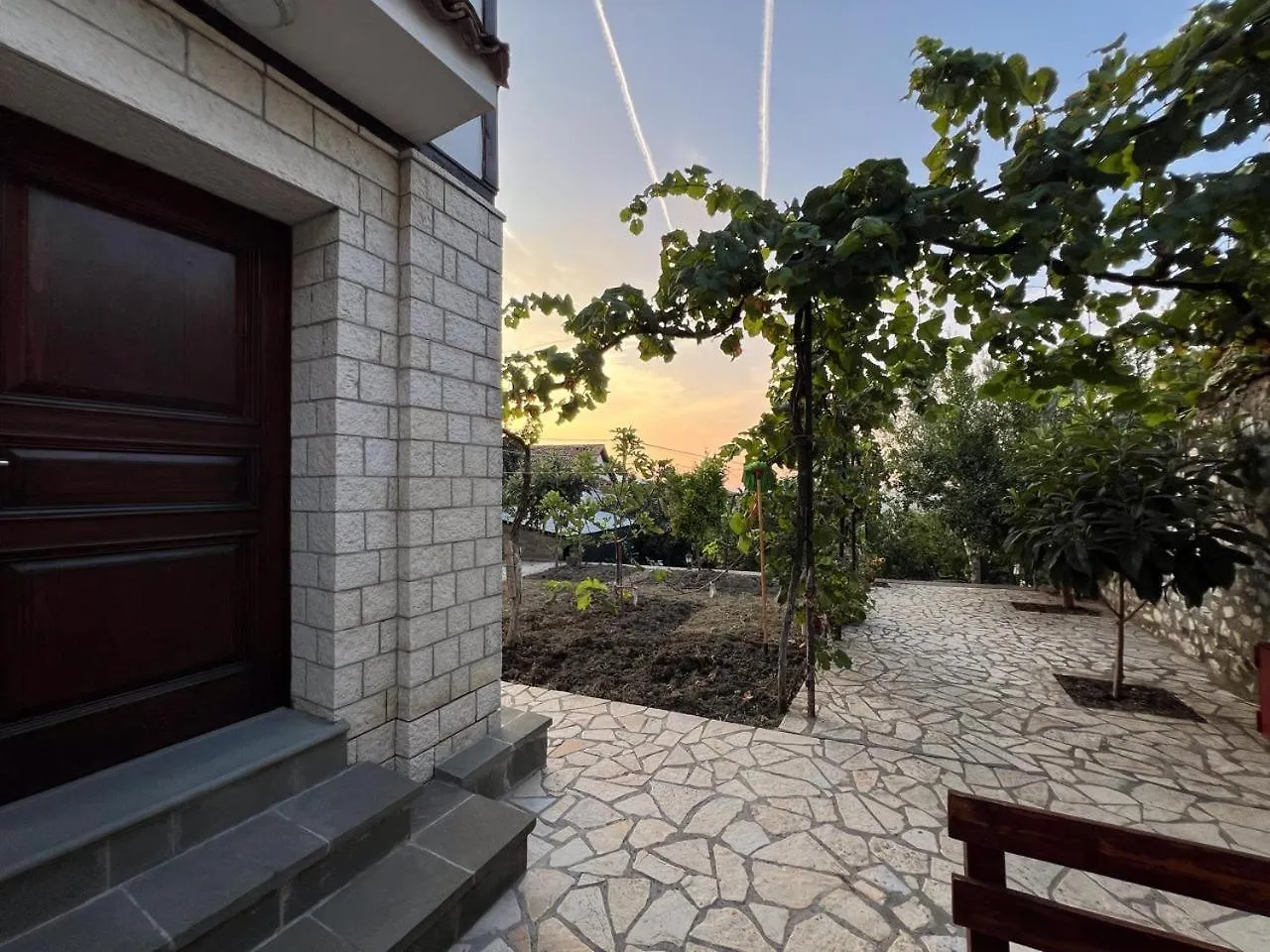 Отель Pjetri House Берат 0*,  Албания